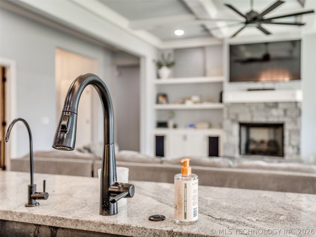 27222 E 141st Street S, Coweta, OK 74429