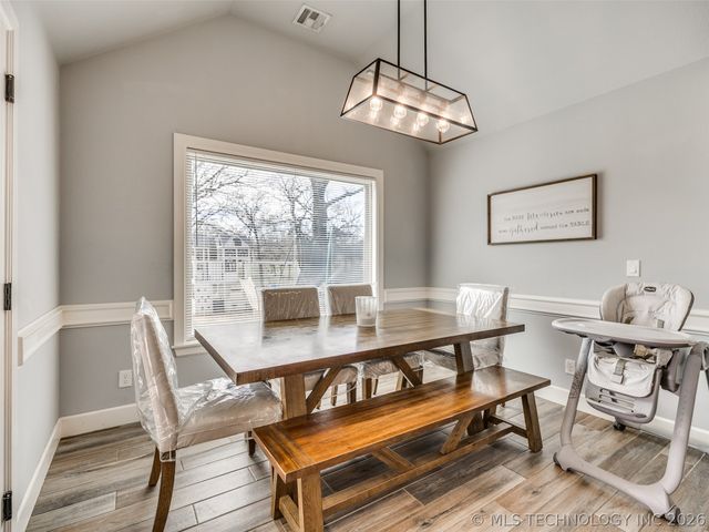 27222 E 141st Street S, Coweta, OK 74429