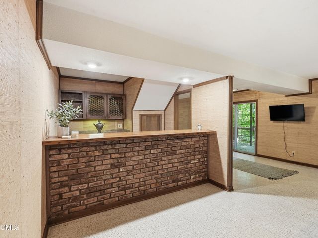 706 Queensferry Road, Cary, NC 27511
