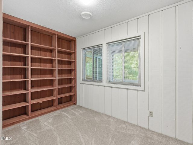 706 Queensferry Road, Cary, NC 27511