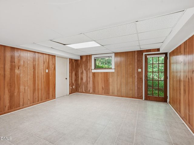 706 Queensferry Road, Cary, NC 27511