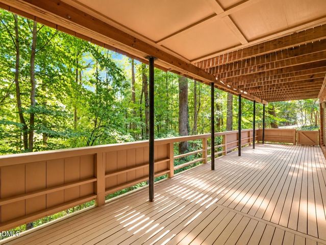 706 Queensferry Road, Cary, NC 27511