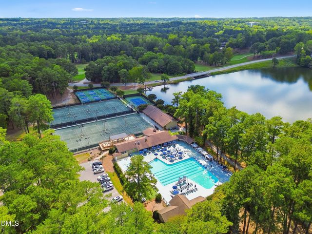 706 Queensferry Road, Cary, NC 27511