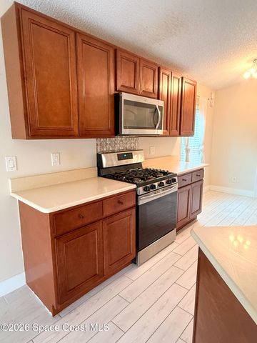 877 Villa Drive, Melbourne, FL 32940