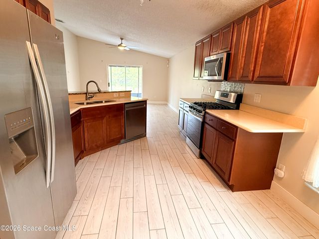 877 Villa Drive, Melbourne, FL 32940