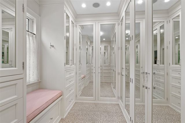 516 Irwin Dr, Edgeworth, PA 15143