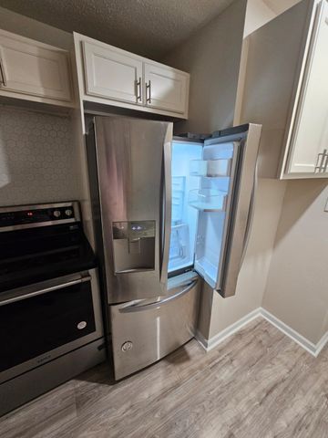 9696 Walnut Street 1601, Dallas, TX 75243