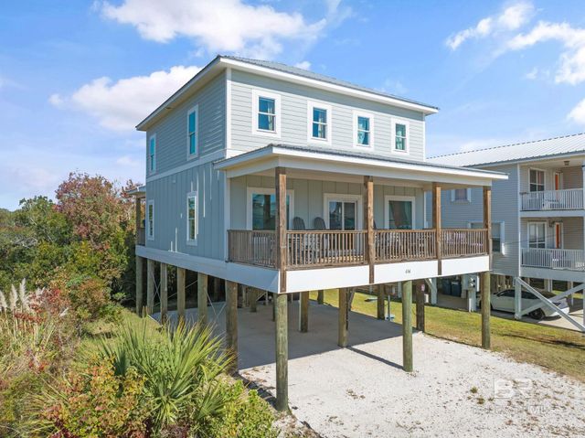 636 W 1st Avenue, Gulf Shores, AL 36542