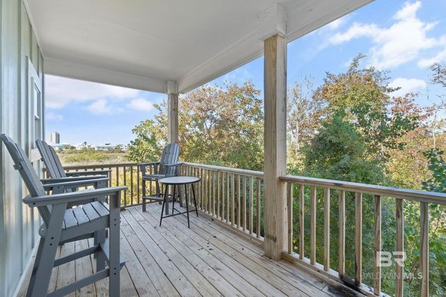 636 W 1st Avenue, Gulf Shores, AL 36542