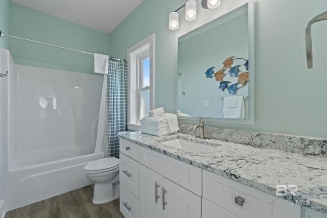 636 W 1st Avenue, Gulf Shores, AL 36542