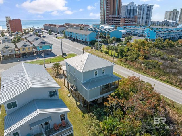 636 W 1st Avenue, Gulf Shores, AL 36542