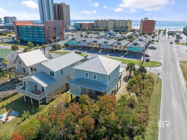 636 W 1st Avenue, Gulf Shores, AL 36542