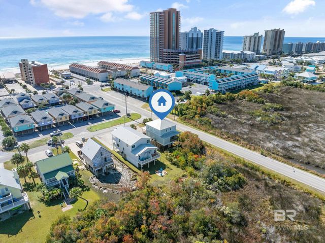 636 W 1st Avenue, Gulf Shores, AL 36542
