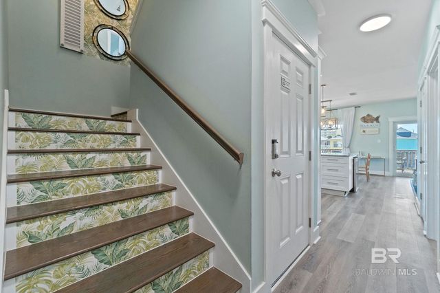 636 W 1st Avenue, Gulf Shores, AL 36542