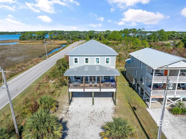 636 W 1st Avenue, Gulf Shores, AL 36542