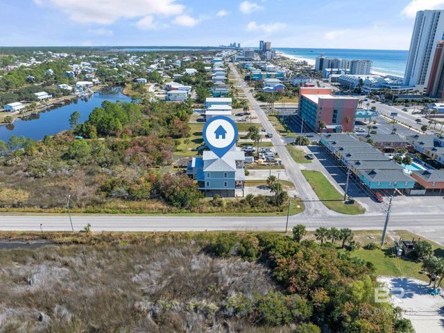636 W 1st Avenue, Gulf Shores, AL 36542