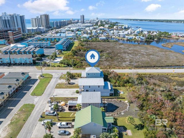 636 W 1st Avenue, Gulf Shores, AL 36542
