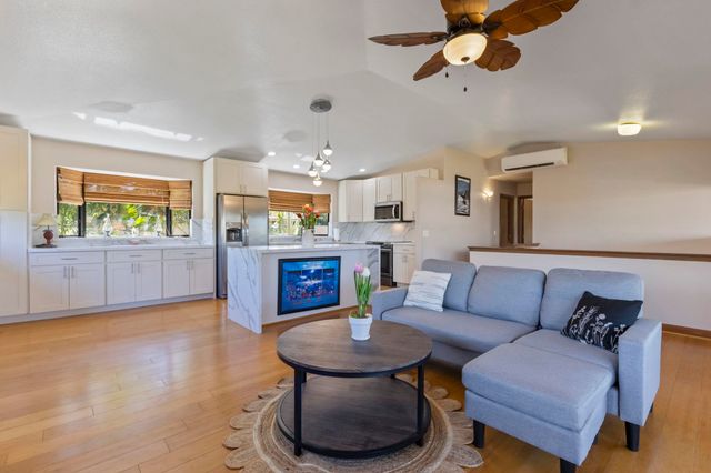 2597 Moolio Pl, Kihei, HI 96753