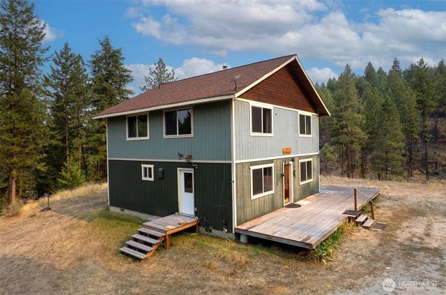 56 Ruby Two Moons Road, Tonasket, WA 98855