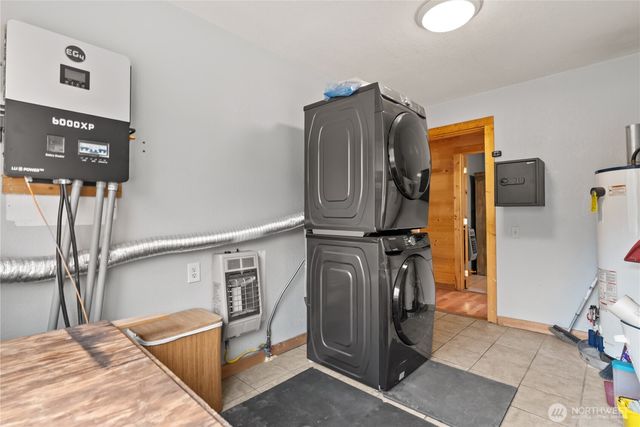 56 Ruby Two Moons Road, Tonasket, WA 98855