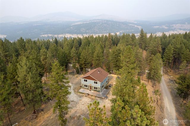 56 Ruby Two Moons Road, Tonasket, WA 98855