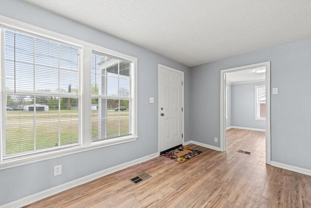 6060 US 51 HWY, Millington, TN 38053