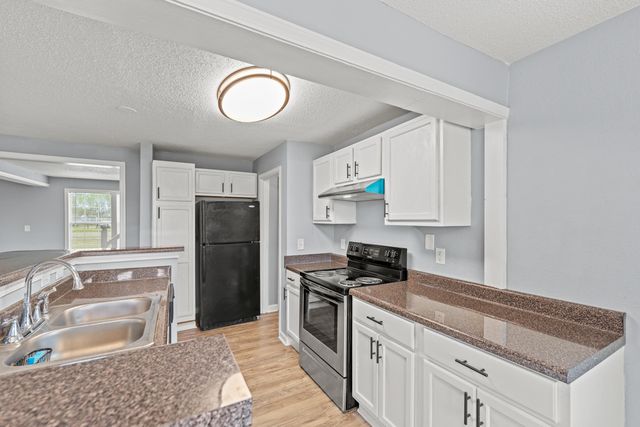 6060 US 51 HWY, Millington, TN 38053