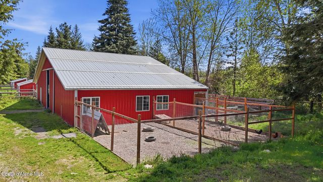 21381 N Thatcher CT, Rathdrum, ID 83858