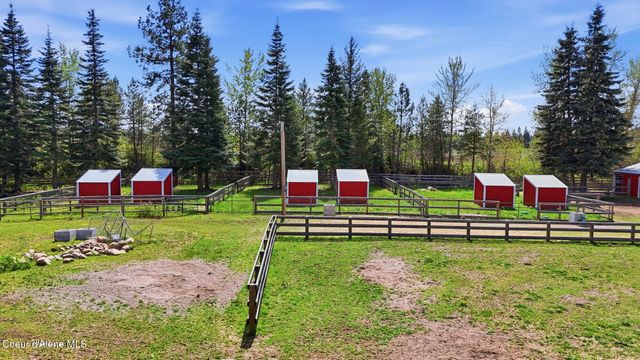 21381 N Thatcher CT, Rathdrum, ID 83858