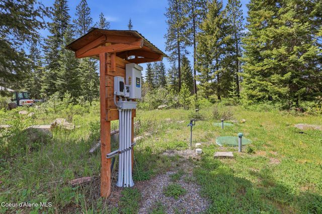 21381 N Thatcher CT, Rathdrum, ID 83858