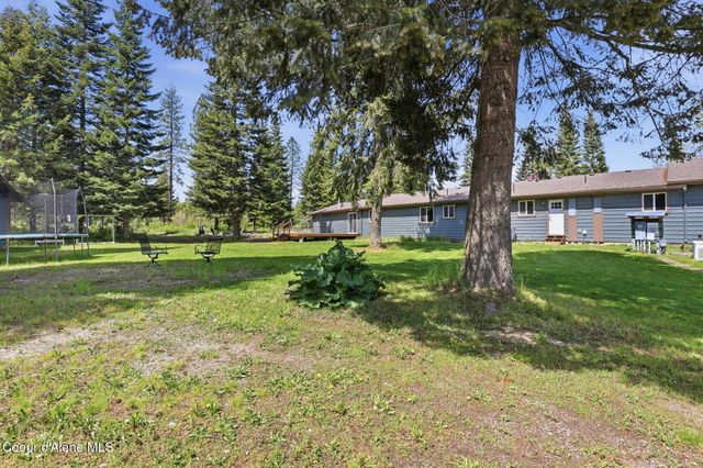 21381 N Thatcher CT, Rathdrum, ID 83858