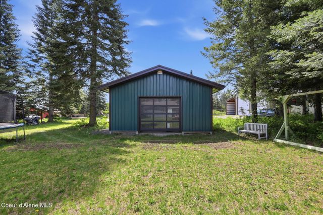 21381 N Thatcher CT, Rathdrum, ID 83858