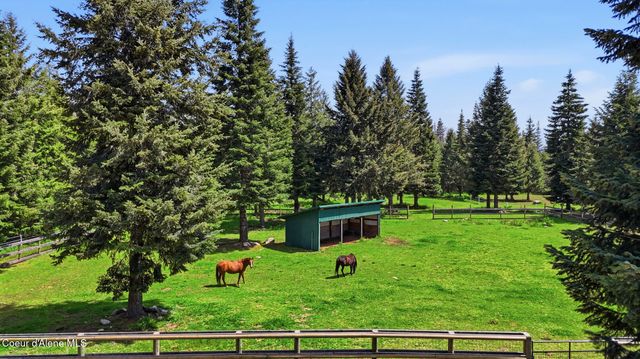 21381 N Thatcher CT, Rathdrum, ID 83858
