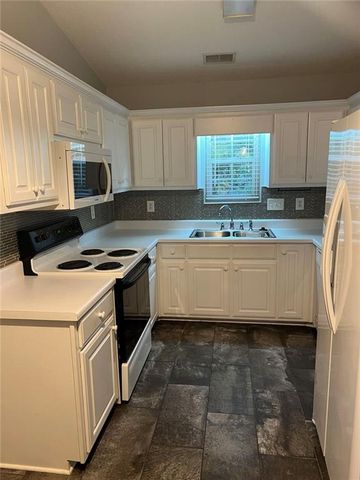 1406 Flanagan Mill Drive, Auburn, GA 30011