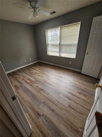 1406 Flanagan Mill Drive, Auburn, GA 30011
