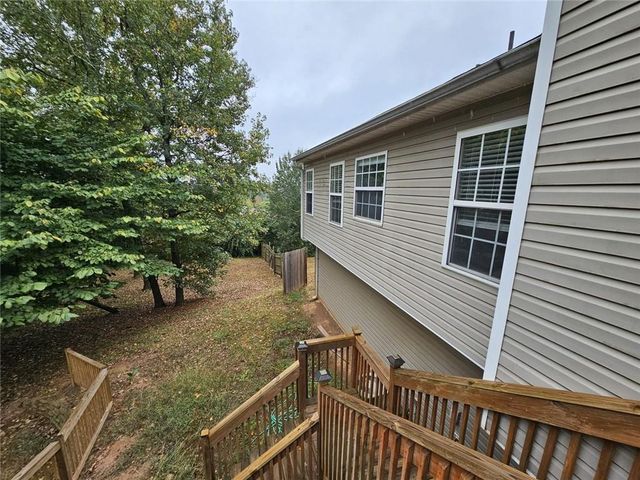 1406 Flanagan Mill Drive, Auburn, GA 30011