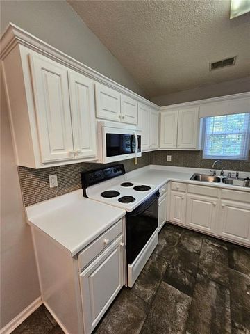 1406 Flanagan Mill Drive, Auburn, GA 30011