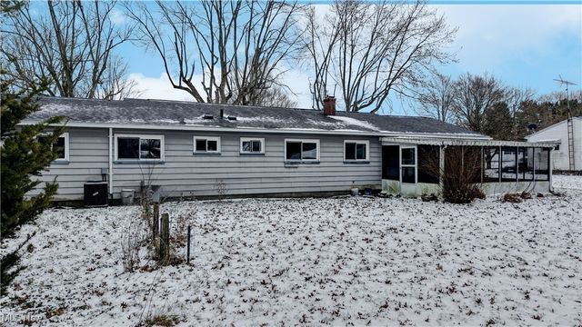 10645 Wilma Avenue NE, Alliance, OH 44601