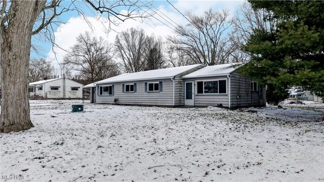 10645 Wilma Avenue NE, Alliance, OH 44601