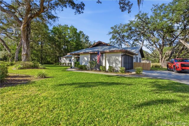 335 W Pearson Street, Hernando, FL 34442