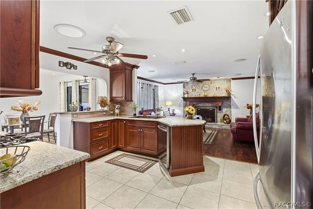 335 W Pearson Street, Hernando, FL 34442