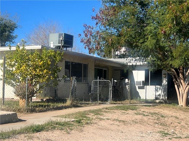 210 Paul Avenue, Las Vegas, NV 89106