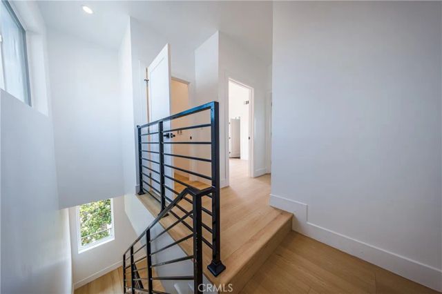 1063 S Corning Street, Los Angeles, CA 90035