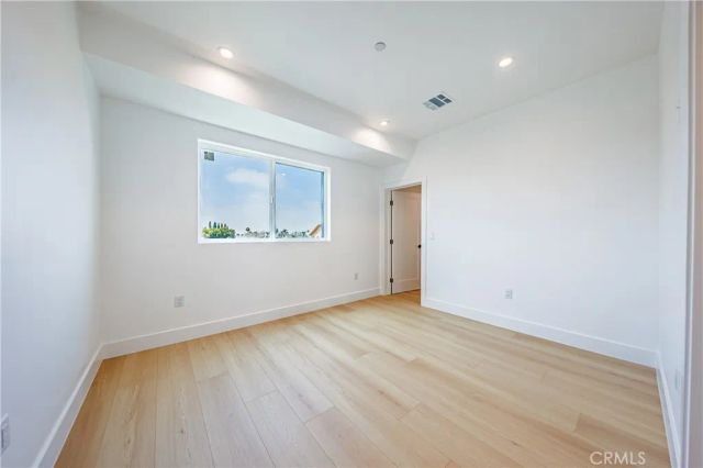 1063 S Corning Street, Los Angeles, CA 90035