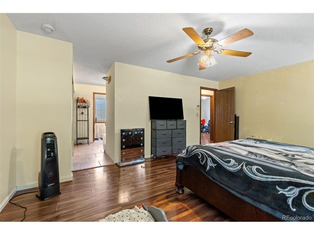 1413 S Kittredge St, Aurora, CO 80017