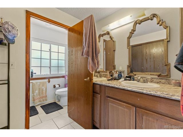 1413 S Kittredge St, Aurora, CO 80017