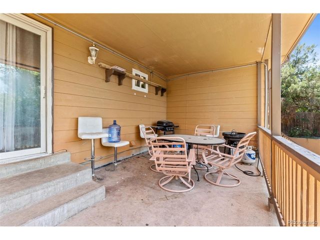 1413 S Kittredge St, Aurora, CO 80017