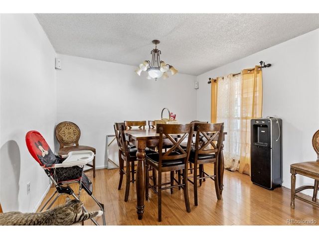 1413 S Kittredge St, Aurora, CO 80017