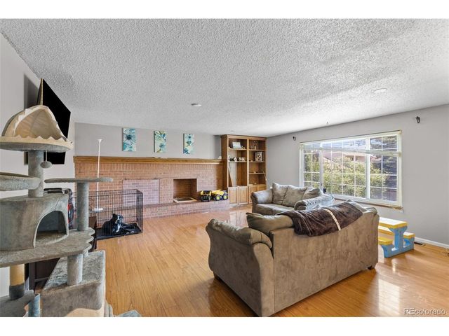 1413 S Kittredge St, Aurora, CO 80017