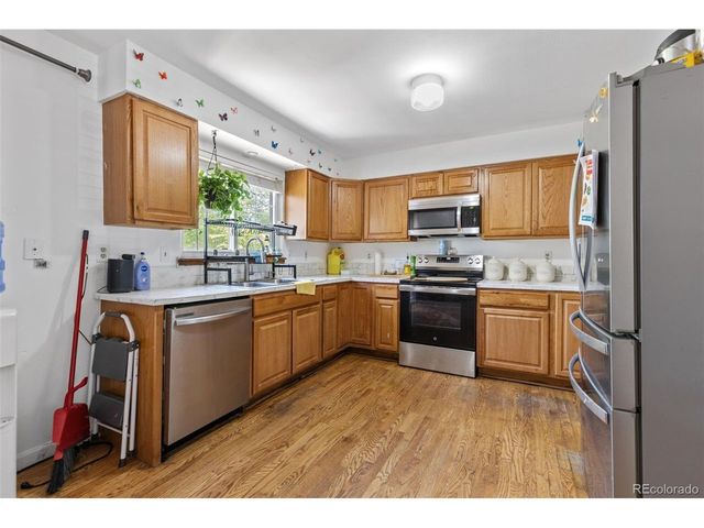 1413 S Kittredge St, Aurora, CO 80017